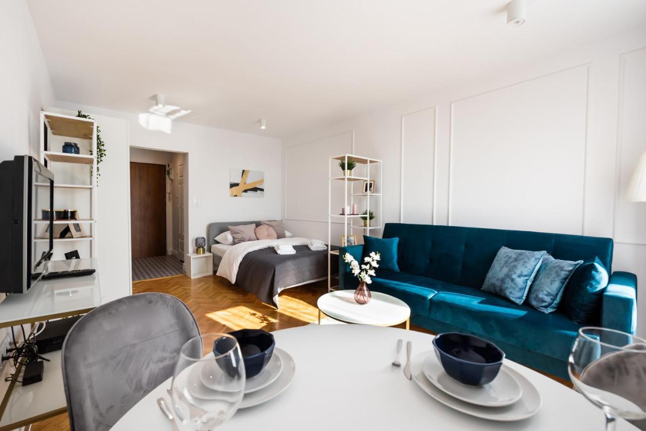 Metro Dworzec Gdanski Elegant Studio Apartment Warsaw Exterior photo